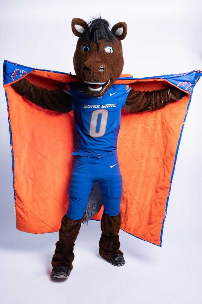Boise State Broncos Hooded Stadium Blanket - Everywhere Blanket - Image 2