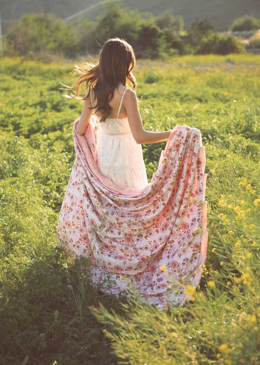 Easter Floral Blanket - Image 2