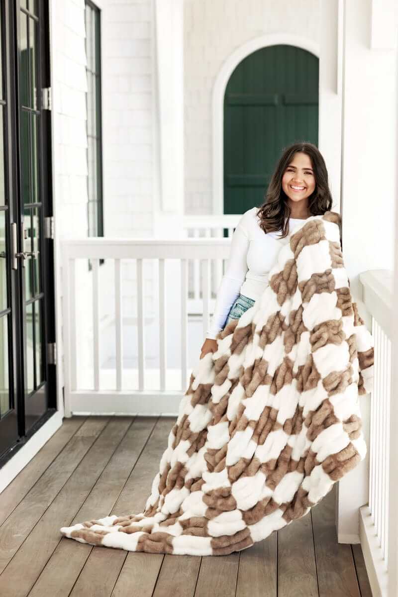 Hugs Check Hunter Brown Blanket