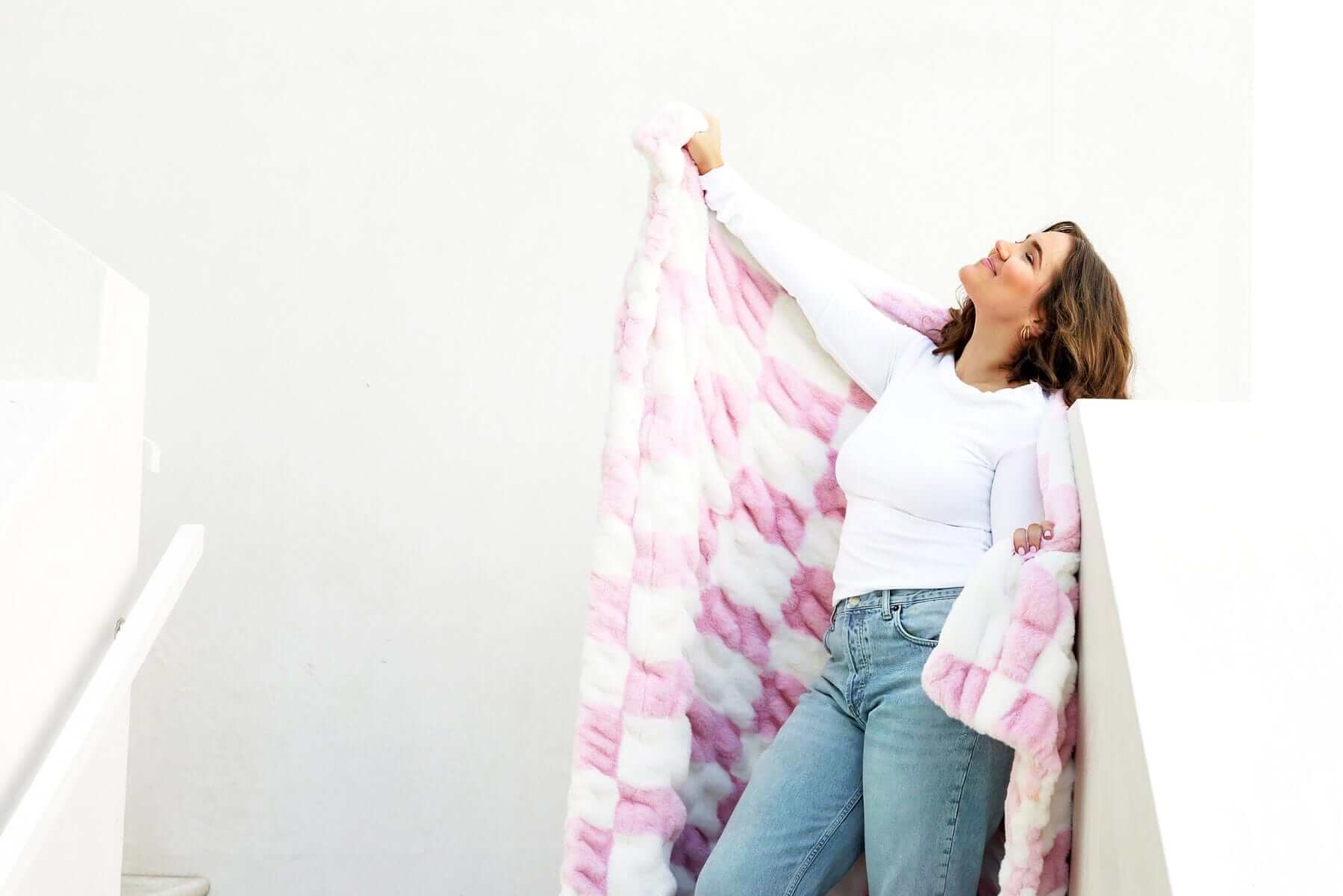 Hugs Check Southern Pink Blanket - Image 2