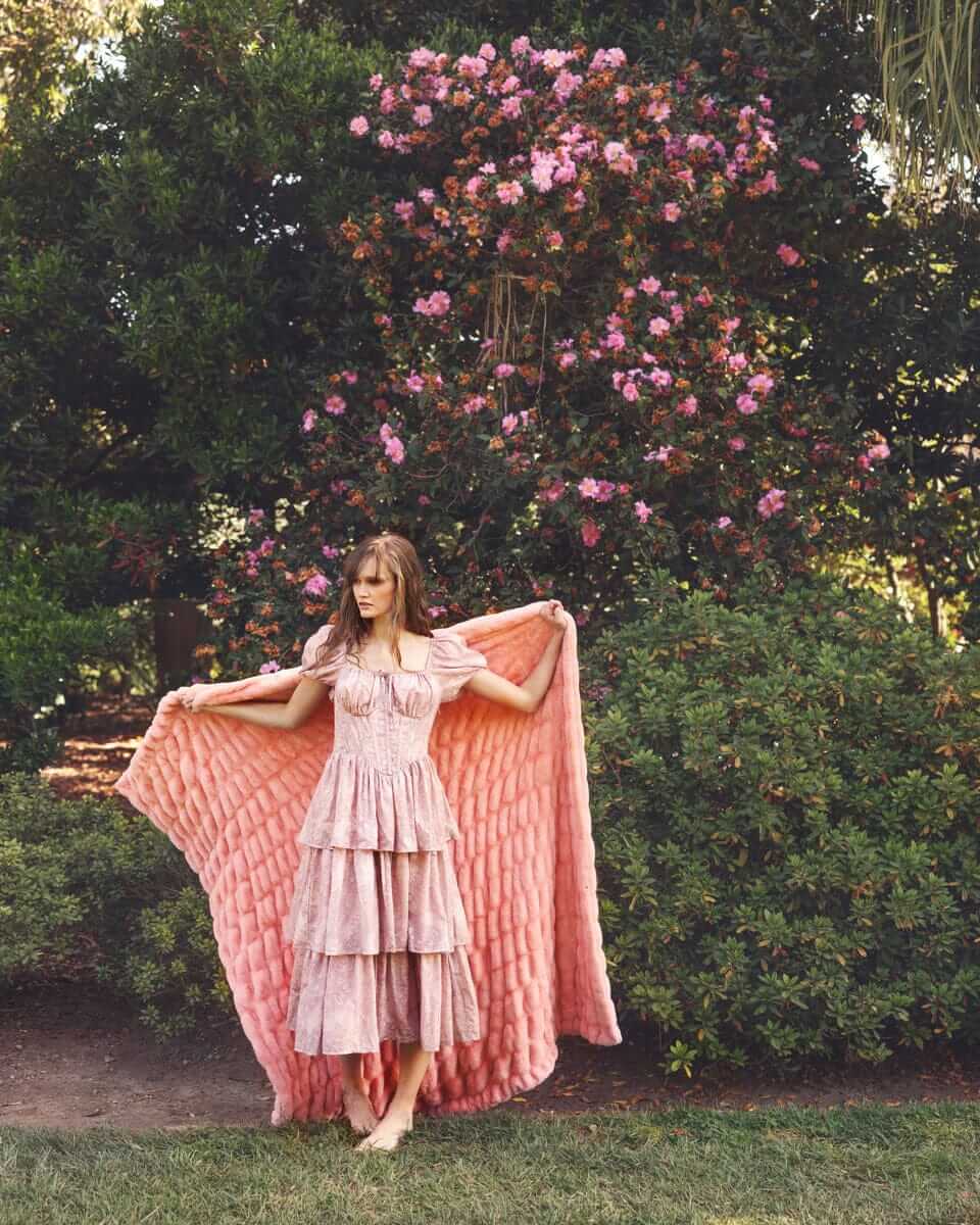 Hugs Peach Blanket - Image 2