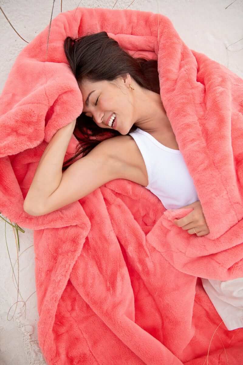 Lush Georgia Peach Blanket