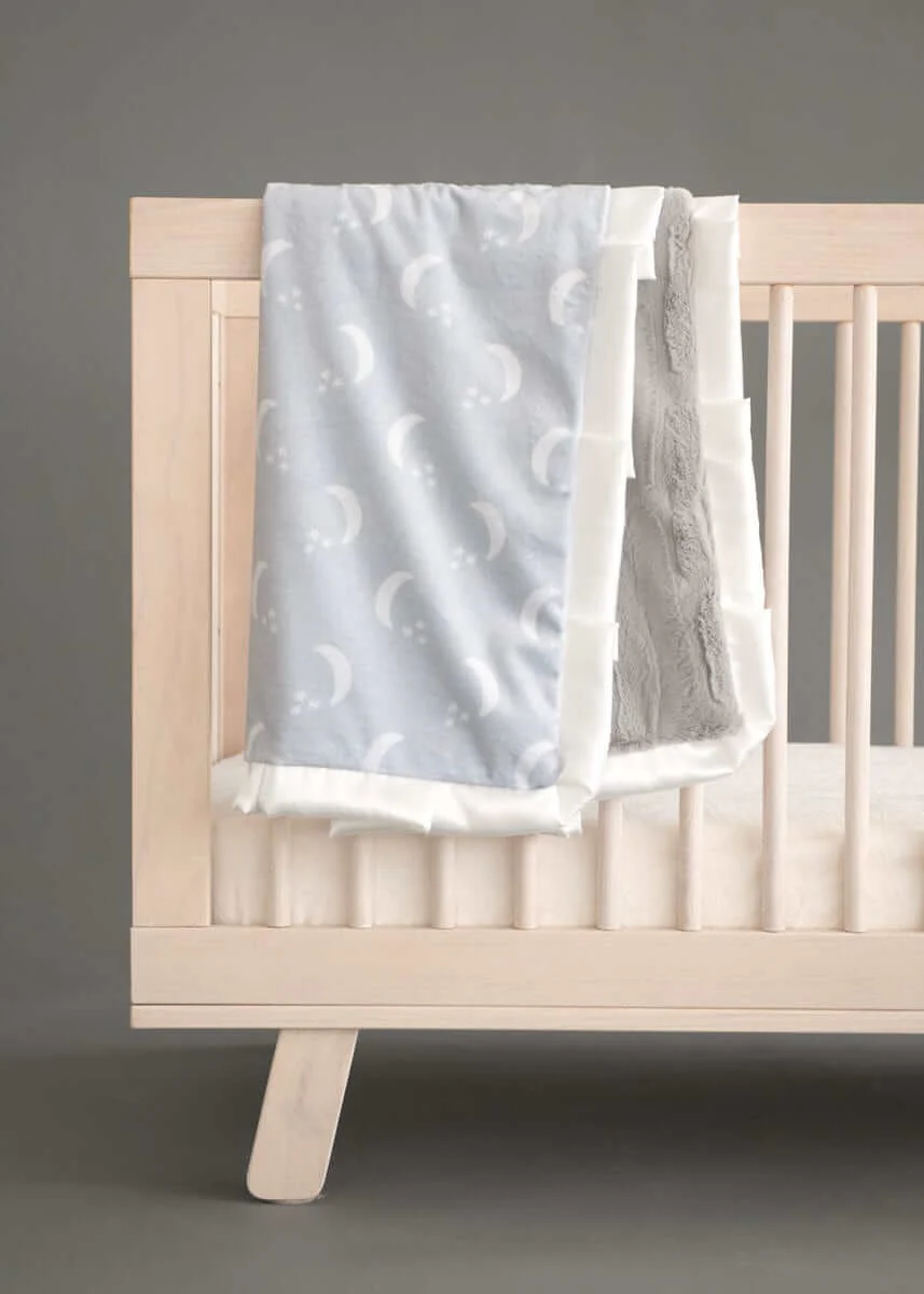 Shining Moon Silver Blanket