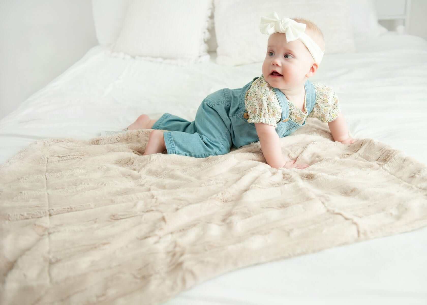 Sorbet Almond Croissant Blanket - Image 8